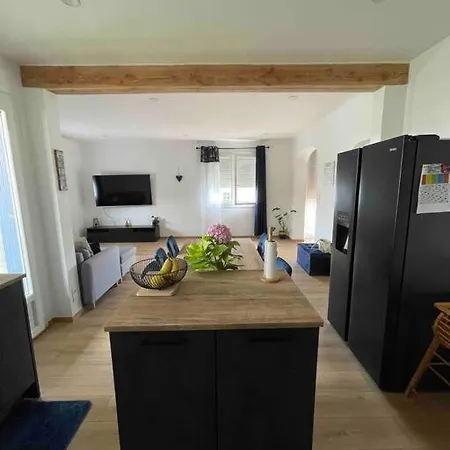 Charmante Maison Individuelle A Limoux