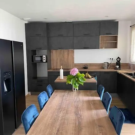 Charmante Maison Individuelle A Villa Limoux